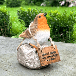 Vintage Resin Robin Bird Figurine on Stone - Handcrafted Animal Sculpture, Garden Patio Deco