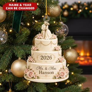 Personalized Wedding Cake Ornament, Custom Mr. & Mrs. Gift, 2026 Keepsake Decor