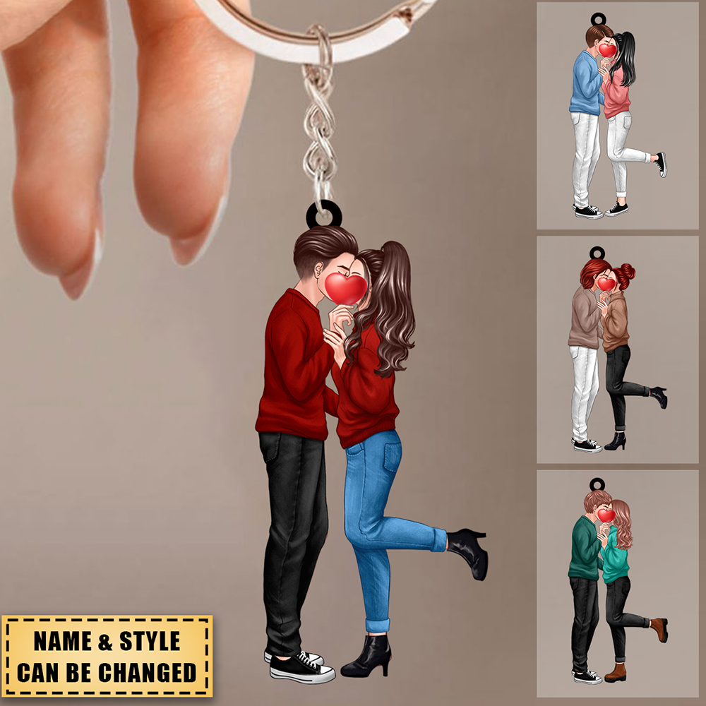 Couple Hugging And Kissing - Personalized Keychain