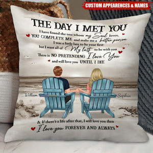Personalized Gift For Couple Beach Retro Vintage Pillow