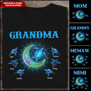 Personalized Turtle Moon Grandma And Grandkids T-shirt - Gift for Grandma Mom Auntie